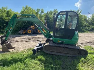 JCB 8045 STS + 3 cucharones / Miniexcavadora 2007 4,75 T