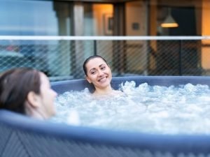 Jacuzzi