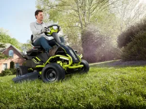 Tractor cortacésped a batería RYOBI RM480E 96 cm ancho de corte
