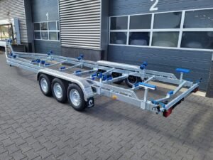 Remolque Barco 9,20 x 2,55 m - 2760 Kg - 3 ejes